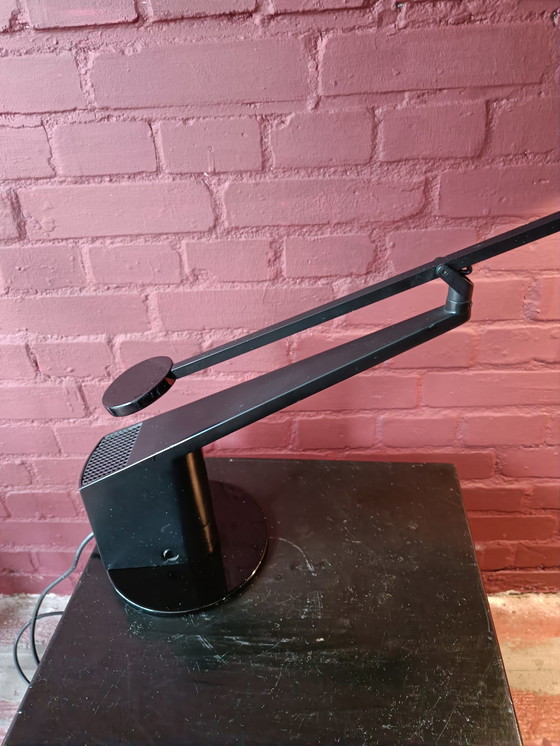 Image 1 of Guzzini 80er Tischlampe von Designer R. Bonetto Guzzini