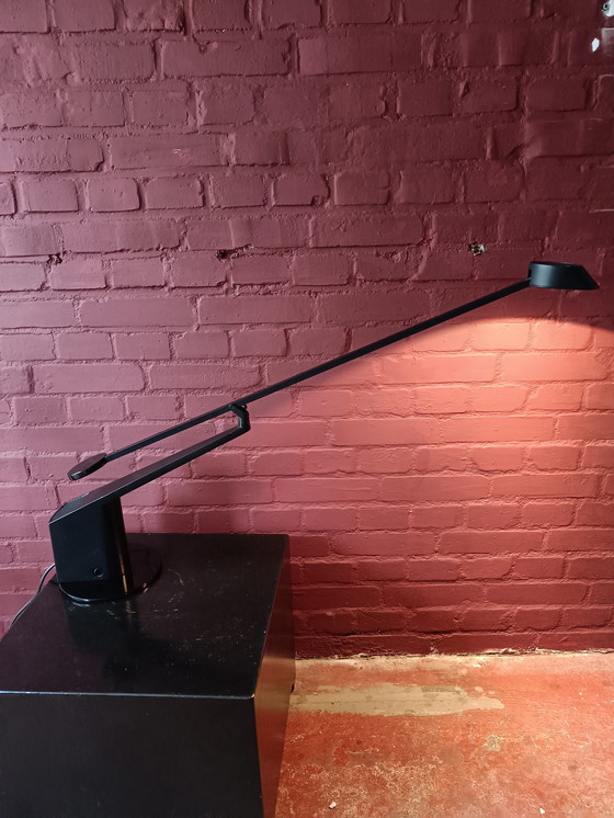 Image 1 of Guzzini 80er Tischlampe von Designer R. Bonetto Guzzini