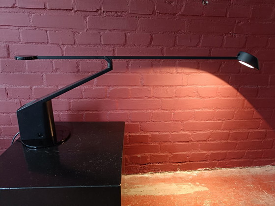 Image 1 of Guzzini 80er Tischlampe von Designer R. Bonetto Guzzini