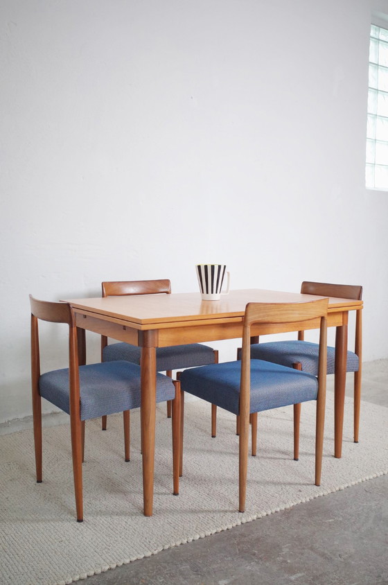 Image 1 of Vintage Esstisch mit 4 Stühlen LÜBKE