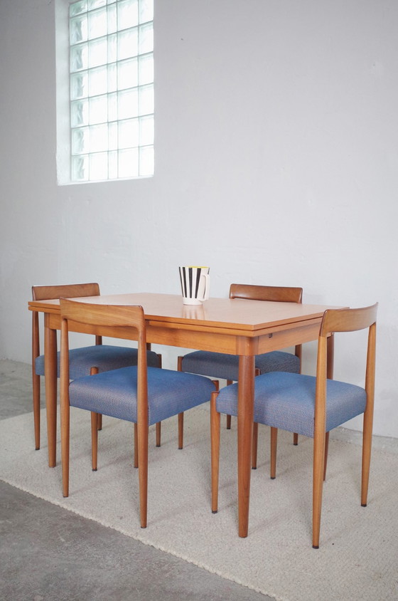 Image 1 of Vintage Esstisch mit 4 Stühlen LÜBKE