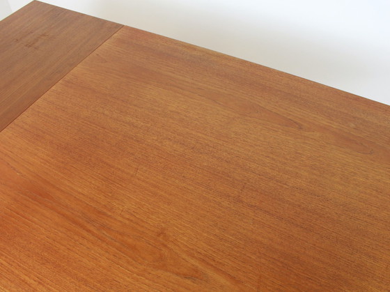 Image 1 of Vintage-Esstisch aus Teakholz