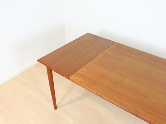 Image 1 of Vintage-Esstisch aus Teakholz