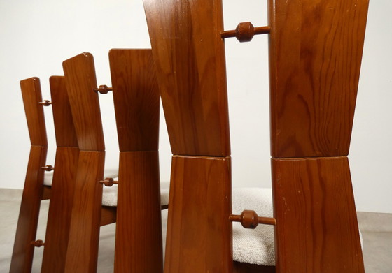 Image 1 of  Brutalistische Stühle aus den 70er Jahren – Bouclé-Stoff – Eiche