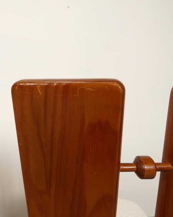 Image 1 of  Brutalistische Stühle aus den 70er Jahren – Bouclé-Stoff – Eiche