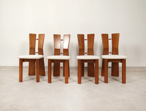  Brutalistische Stühle aus den 70er Jahren – Bouclé-Stoff – Eiche