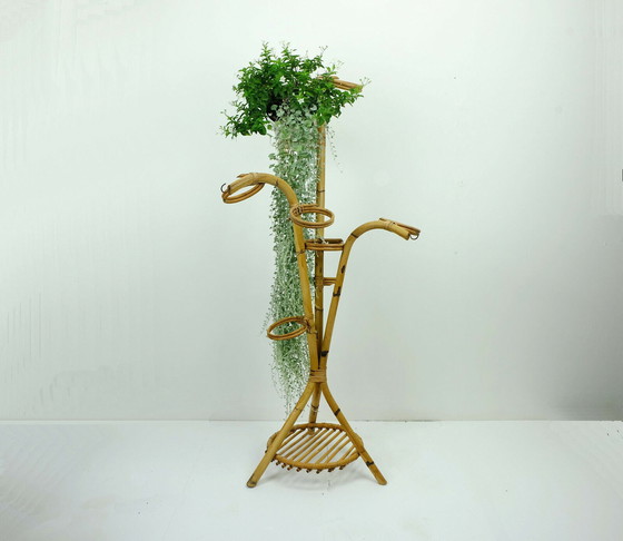 Image 1 of große Mitte des Jahrhunderts Pflanzenständer Bambus Rattan 1950er Jahre hawaii tiki