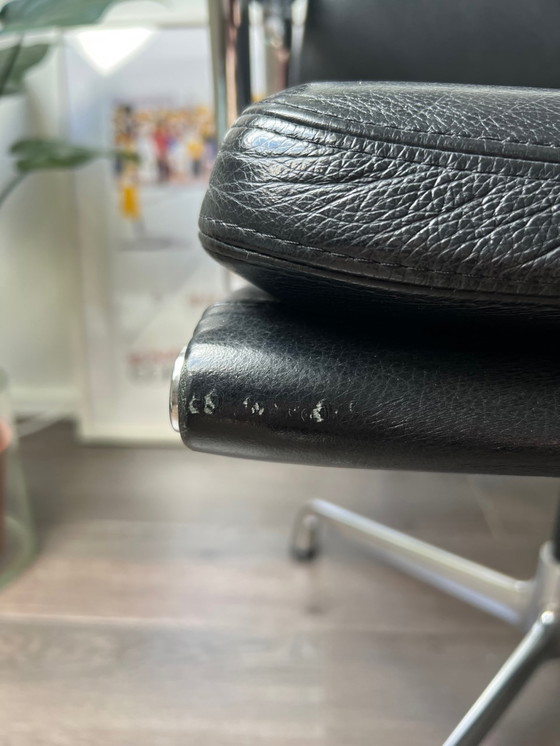 Image 1 of Vitra EA 208 Soft Pad Stuhl