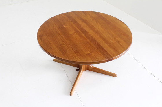 Image 1 of Runder dänischer Vintage -Esstisch aus massivem Teakholz