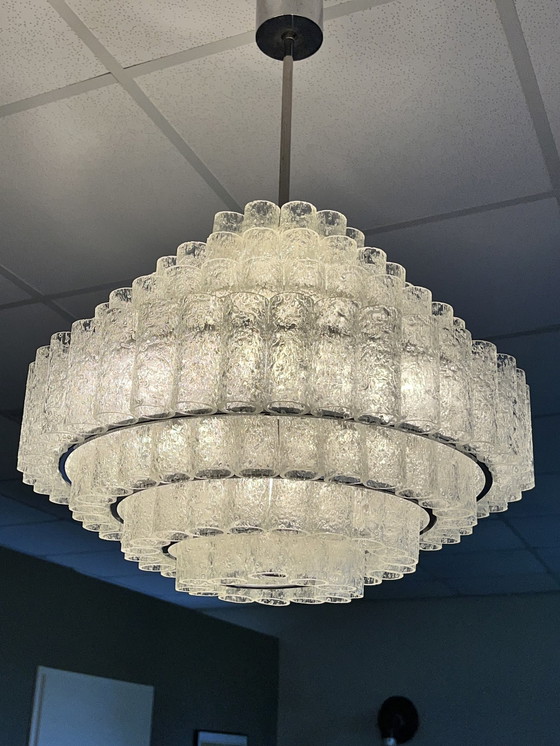 Image 1 of Design Doria Leughten 7-stöckiger Kronleuchter