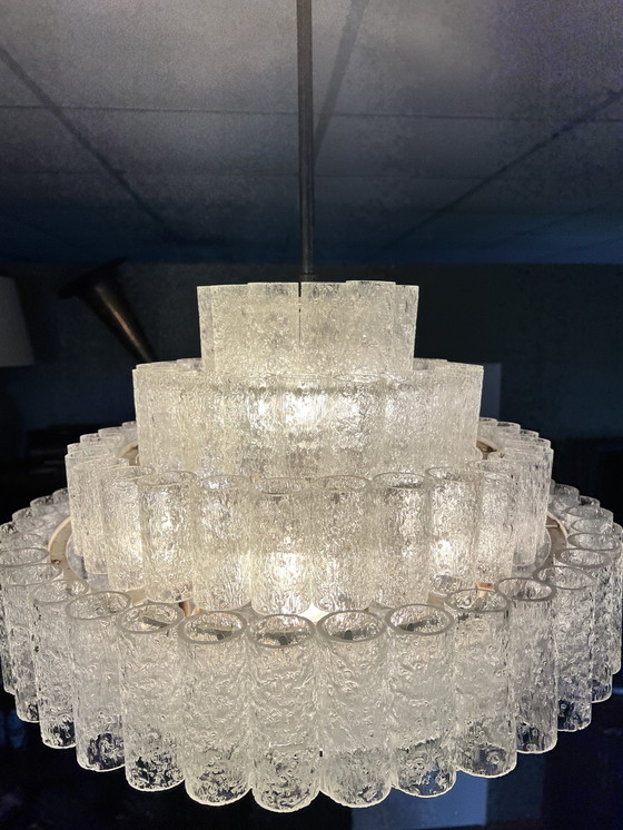 Image 1 of Design Doria Leughten 7-stöckiger Kronleuchter