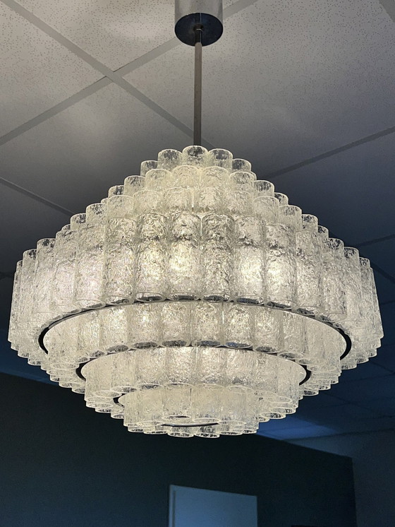 Image 1 of Design Doria Leughten 7-stöckiger Kronleuchter
