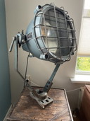 Industrielle Lampe eines Seeschiffs
