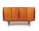 Dänischer Midboard-Teakholz-Großschrank im dänischen Design