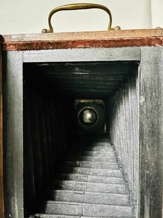 Image 1 of J.H. Dallmeyer London 7x5'' Holzplattenkamera