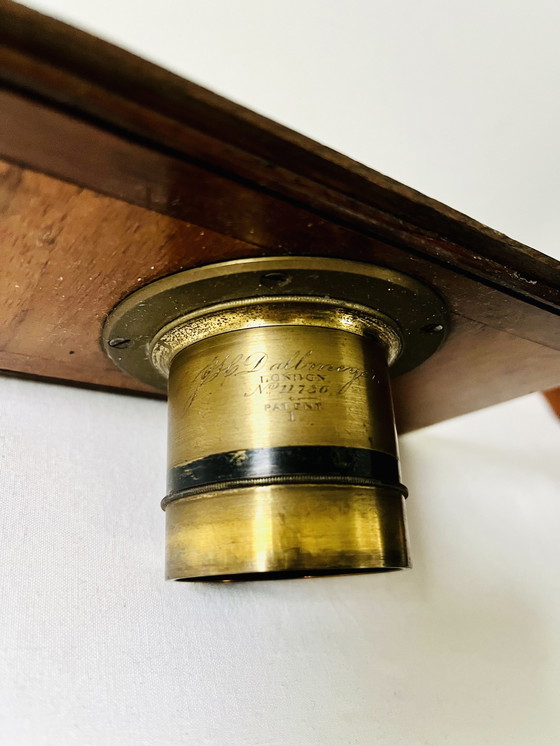 Image 1 of J.H. Dallmeyer London 7x5'' Holzplattenkamera