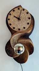 Brutalist Wanduhr/Lampe