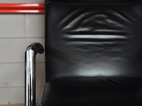 Image 1 of Leolux Spiralsessel