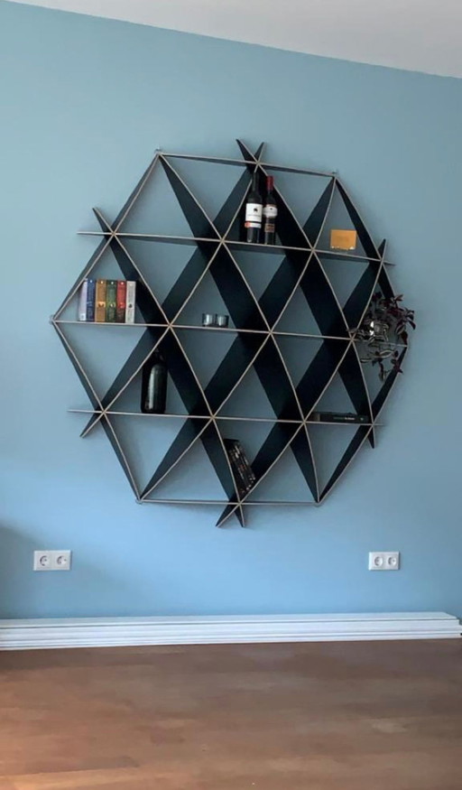 Jaanus Orgusaar Bücherregal