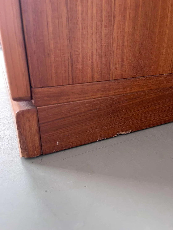 Image 1 of Antike Kommode