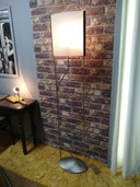 Massive Stehlampe
