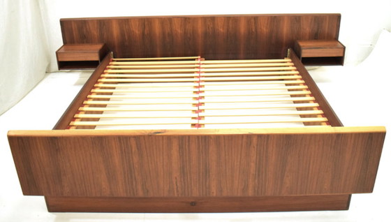 Image 1 of Bettgestell testen