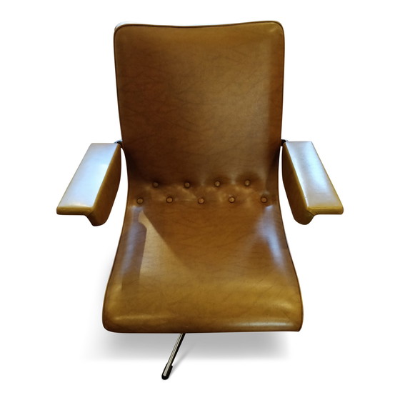 Image 1 of Goldsiegel-Sessel