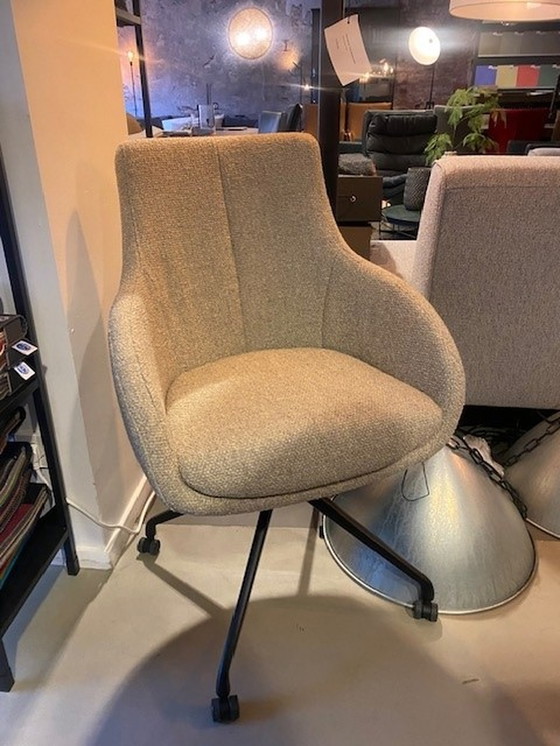 Image 1 of Esszimmerstühle der Zukunft Milou