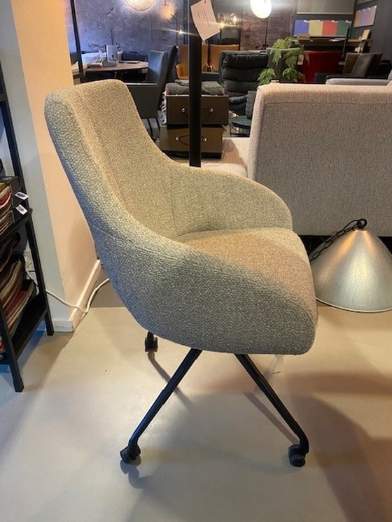 Image 1 of Esszimmerstühle der Zukunft Milou