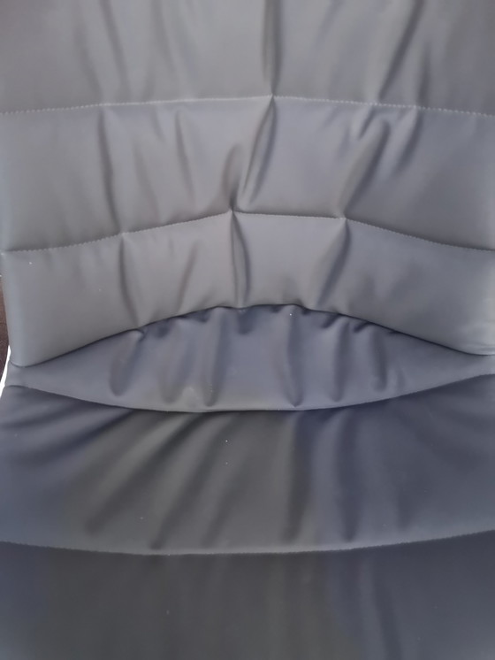 Image 1 of MDF Italia Flow Stuhl