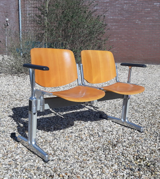 Image 1 of Castelli Wartezimmer-Set 2 x 3-Sitzer, 1 x 2-Sitzer