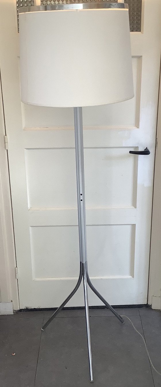 Image 1 of Lampara de Pie Leila Steh-Designlampe der Marke Grok von Ramon Benedito