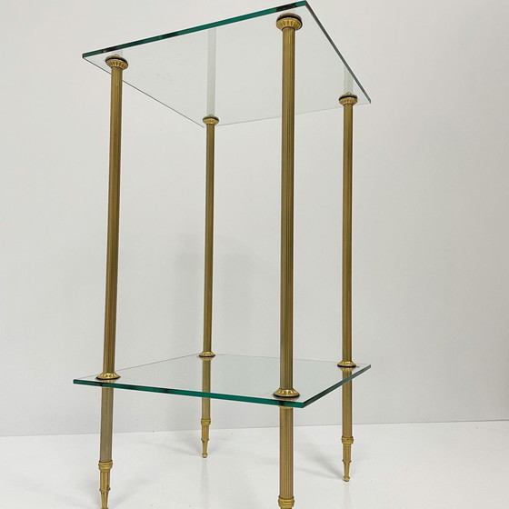 Image 1 of Hollywood Regency Beistelltisch