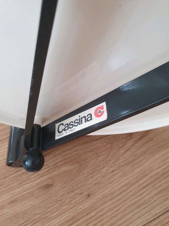 Image 1 of Cassina Vintage Beistelltisch