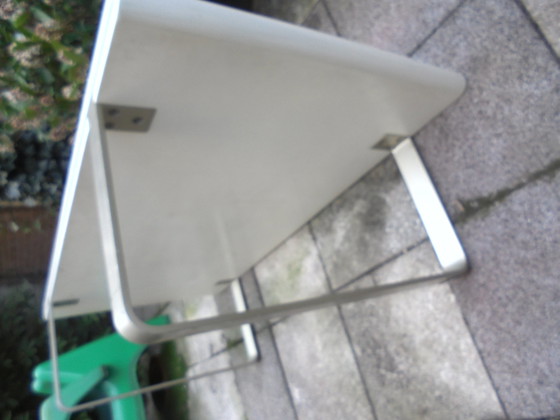 Image 1 of Industrieller Couchtisch