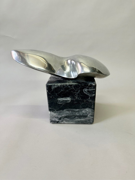 Image 1 of Eddy Stikkelorum Skulptur Glossy Widow