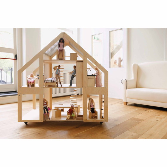 Image 1 of Liliane Puppenvilla