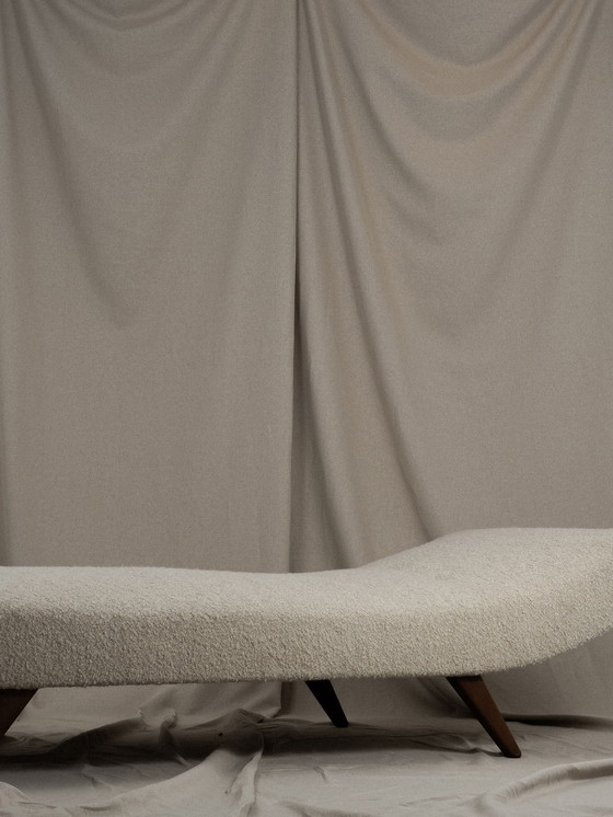 Image 1 of Dänisches Teakholz Daybed in Wollstoff