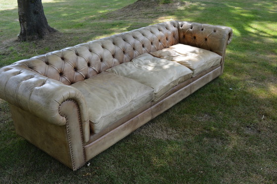 Image 1 of Chesterfield-Couch