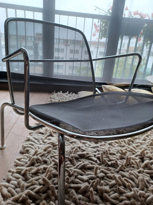 2 B&B Italia Webstühle