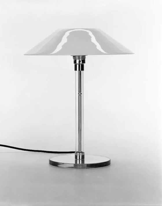 Image 1 of Bauhaus Tischlampe