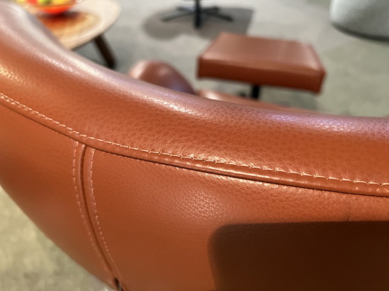 Image 1 of Brees neuer World Legendary Armchair + Pouf