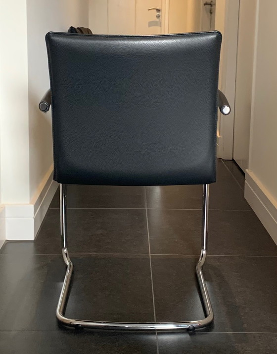 Image 1 of 4 x Leolux Freyr-Stuhl