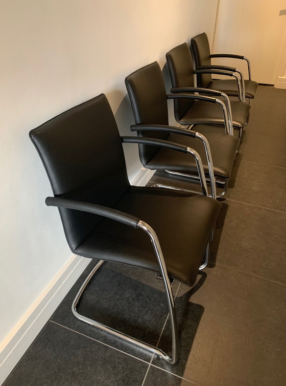 Image 1 of 4 x Leolux Freyr-Stuhl