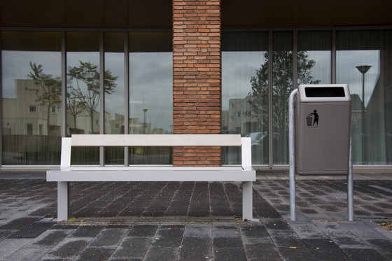 Image 1 of QC Lichtfabrik Q.Neo Sitzbank (mit Rückenlehne)