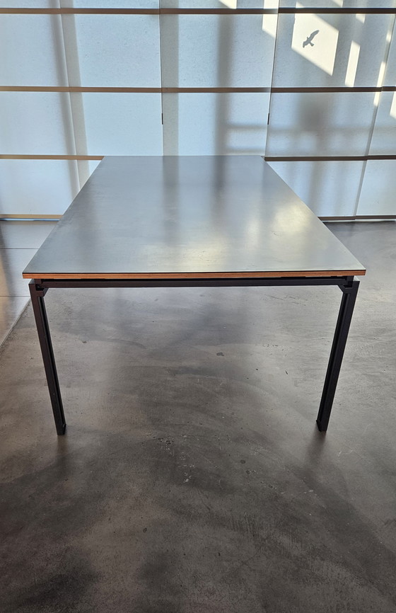 Image 1 of Marry Buiks großer Esstisch