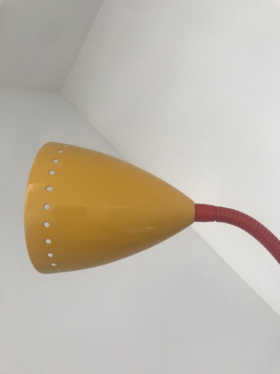 Image 1 of Happylight Vintage Klemmspot im Memphis -Stil.