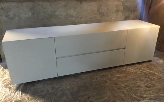 Image 1 of Fernsehschrank