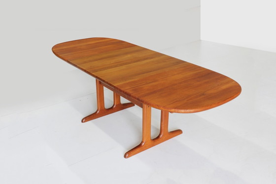 Image 1 of Glostrup ausziehbarer Esstisch