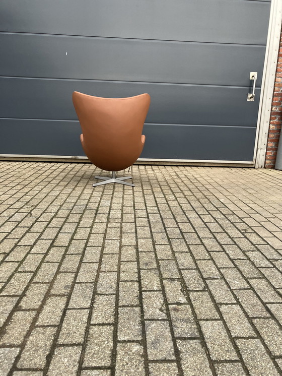 Image 1 of Fritz Hansen Egg Stuhl von Arne Jacobsen, Cognac Leder, Neu!!!